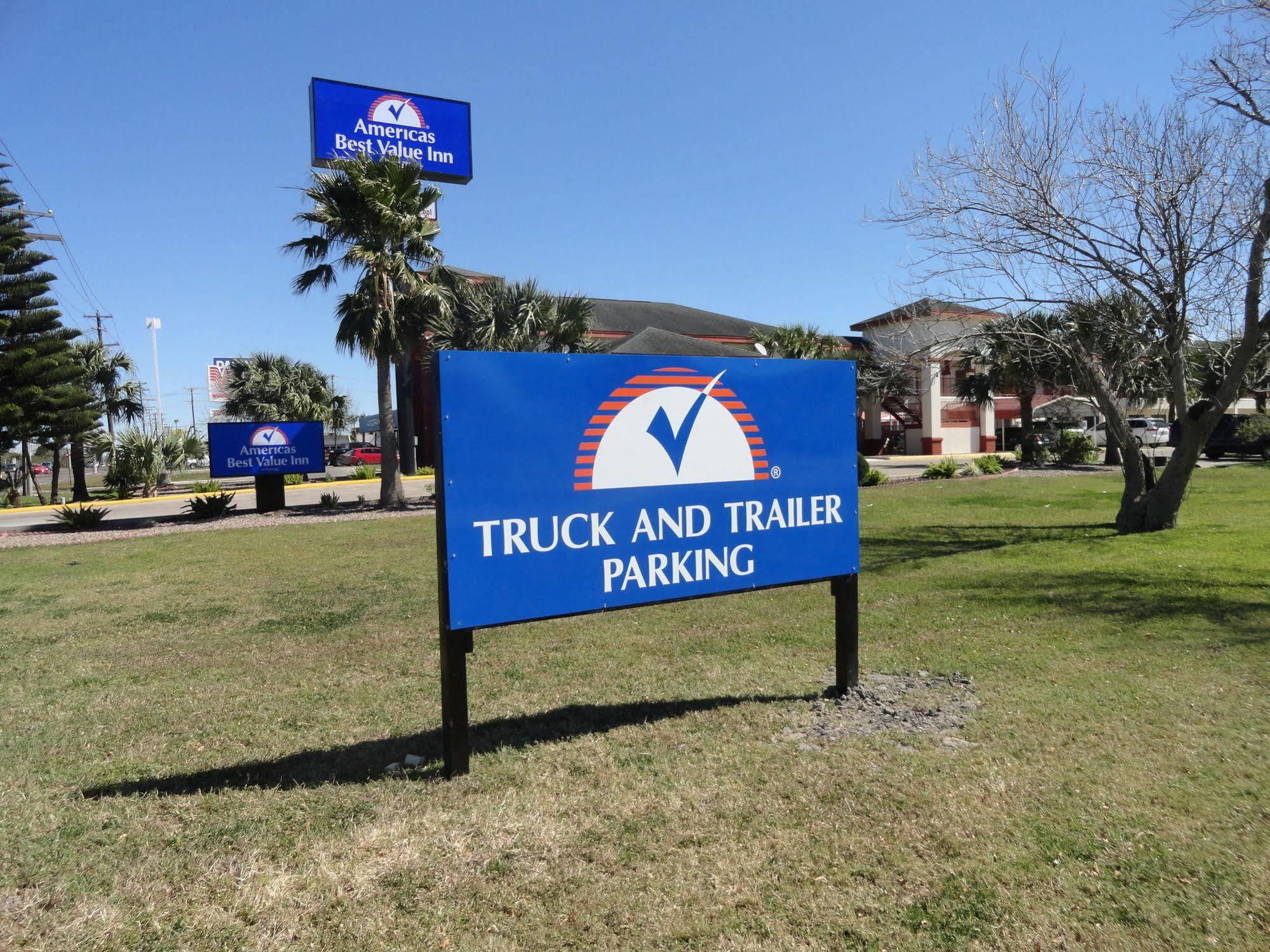 Palace Inn Motel East Brownsville Exterior photo